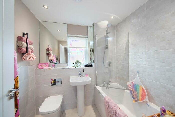 3 Bedroom Detached House For Sale In Beverley, East Yorkshire, Onj, HU17