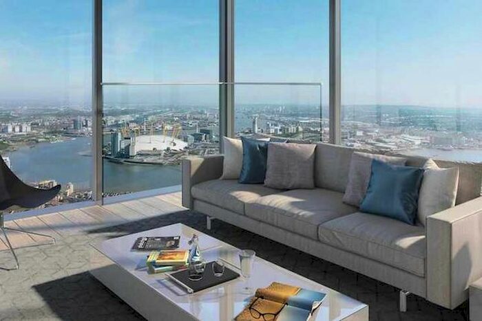 2 Bedroom Flat For Sale In Marsh Wall, Canary Wharf, London, E14
