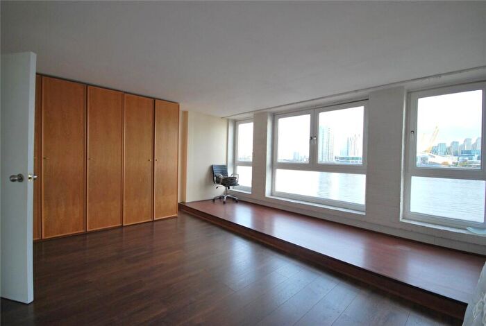 4 Bedroom Flat To Rent In Coldharbour, Blackwall, E14