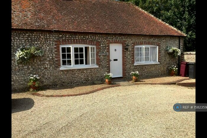 1 Bedroom Semi-Detached House To Rent In Westerton, Chichester, PO18