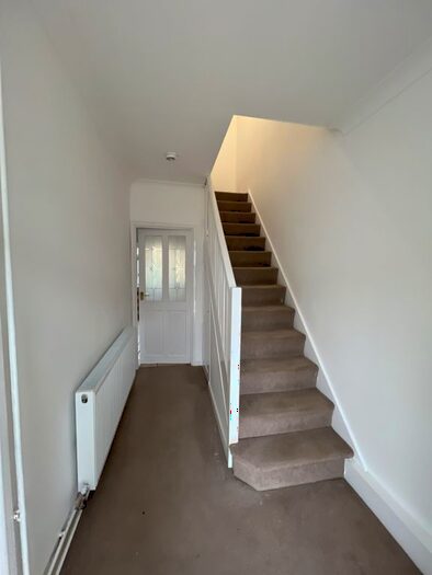 3 Bedroom Terraced House To Rent In Leicester, Leicestershire, LE2