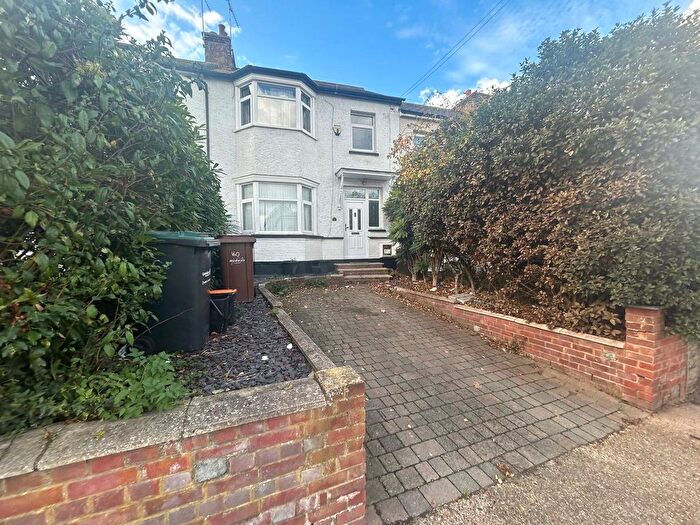 3 Bedroom Terraced House For Sale In Sun Lane, Gravesend, Kent, DA12