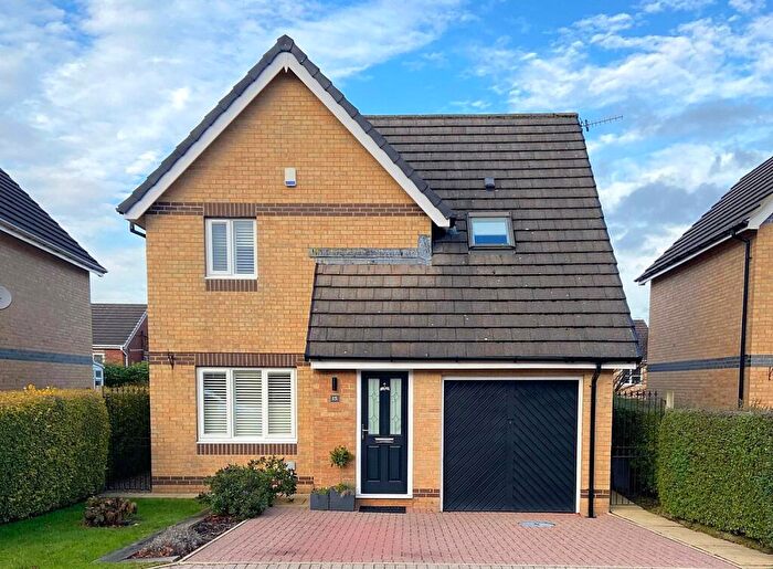 3 Bedroom Detached House For Sale In Robin Drive, Steeton, BD20