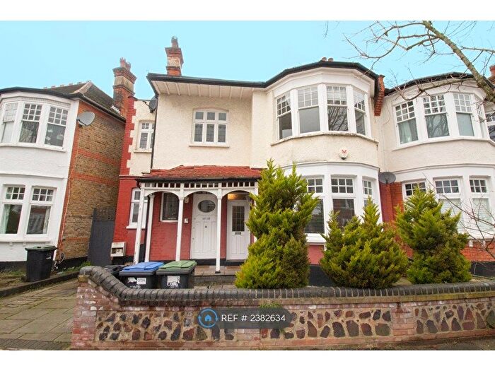 1 Bedroom Flat To Rent In Cranley Gardens, London, N13