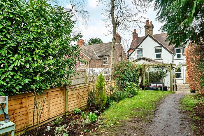 2 Bedroom Semi-Detached House For Sale In Lower Road, Grayswood, GU27