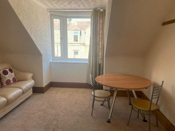 1 Bedroom Flat To Rent In Lamond Place, City Centre, Aberdeen, AB25