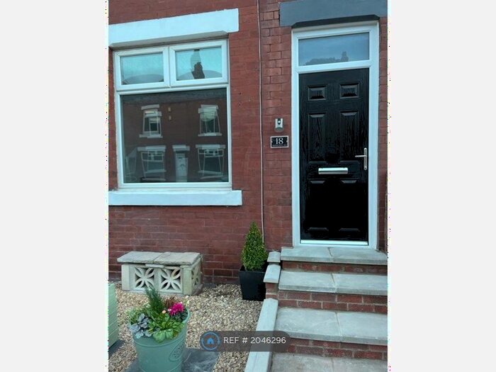 3 Bedroom Terraced House To Rent In Middleton Avenue, Leeds, LS26