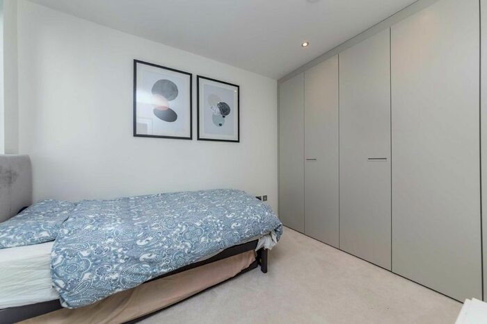 5 Bedroom Terraced House To Rent In Townhouse Mews, London, W12