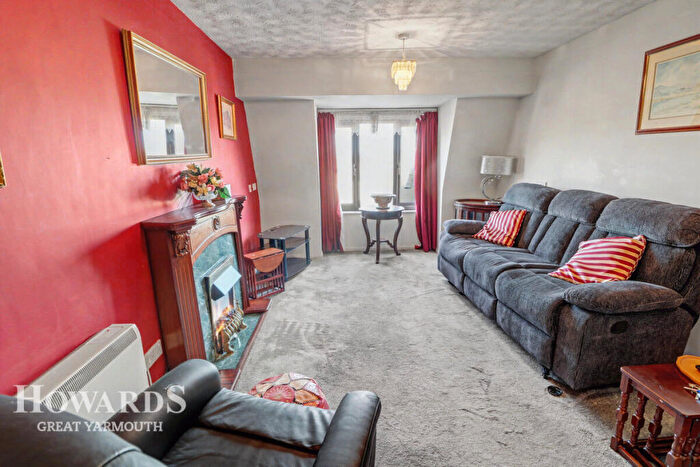 2 Bedroom Flat For Sale In St Peters Plain, Great Yarmouth, NR30