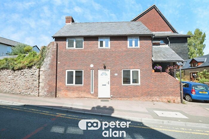 2 Bedroom End Of Terrace House For Sale In Old Dixton Road, Monmouth, NP25
