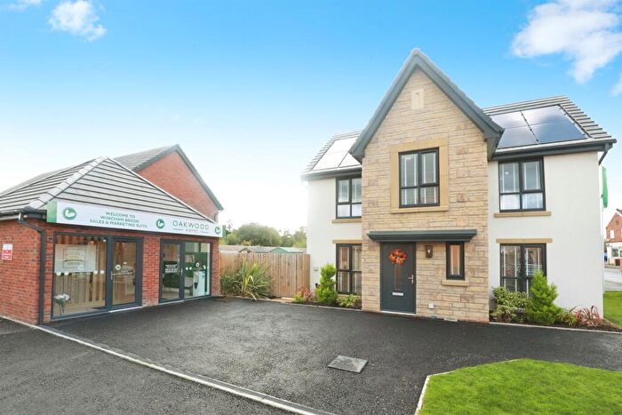 4 Bedroom Detached House For Sale In Manchester Road, Northwich, CW9