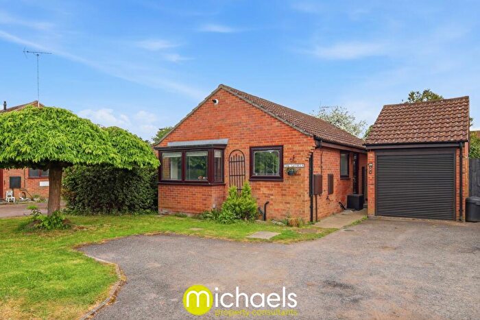 2 Bedroom Bungalow For Sale In Derwent Road, Highwoods, Colchester, CO4