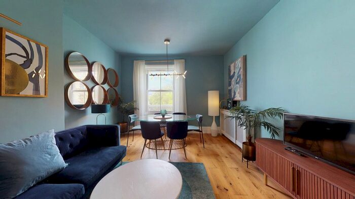 2 Bedroom Flat To Rent In Leinster Gardens, London, W2