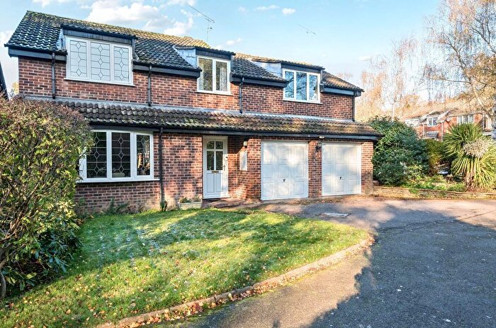 4 Bedroom Detached House For Sale In Kenilworth Drive, Eastleigh, SO50