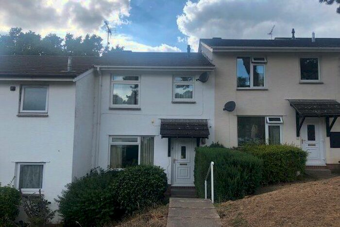 3 Bedroom Property To Rent In Queensland Drive, Exeter, EX4