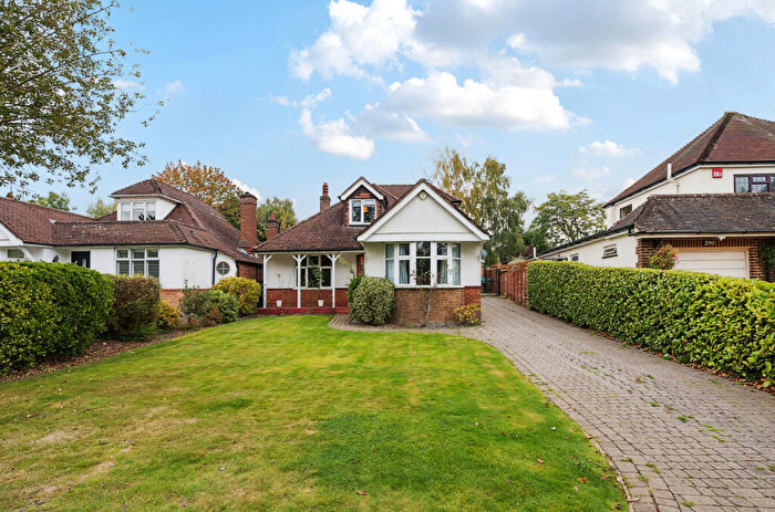 5 Bedroom Detached House For Sale In London Road, Guildford, Surrey, GU4