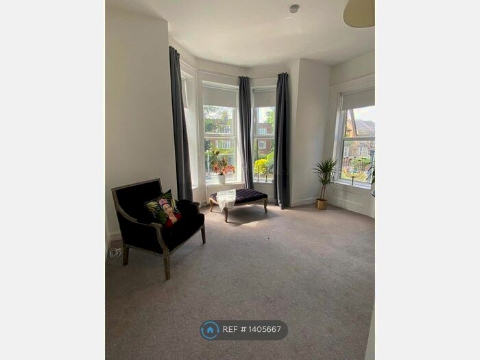 2 Bedroom Flat To Rent In St. Peters Road, Croydon, CR0