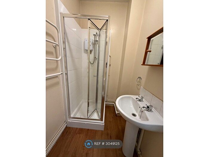 1 Bedroom Flat To Rent In Howard Road, Southampton, SO15