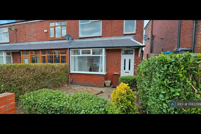 2 Bedroom End Of Terrace House To Rent In Seville Street, Royton, Oldham, OL2
