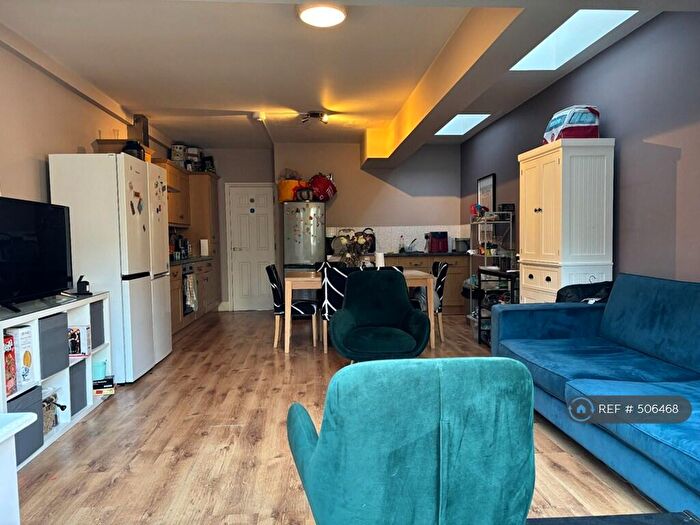 7 Bedroom Terraced House To Rent In Alloa Road, London, SE8