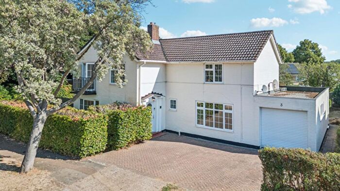 5 Bedroom Detached House For Sale In Monks Rise, Welwyn Garden City, Hertfordshire, AL8
