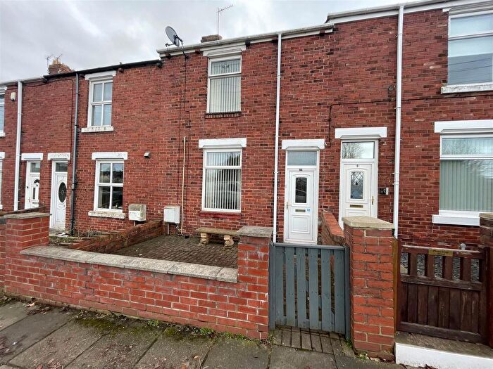 2 Bedroom Terraced House To Rent In Black Road, Langley Moor, Durham, DH7