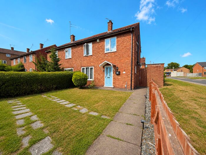 3 Bedroom Semi-Detached House For Sale In Rosgill Place, Eastfield, Northampton, NN3