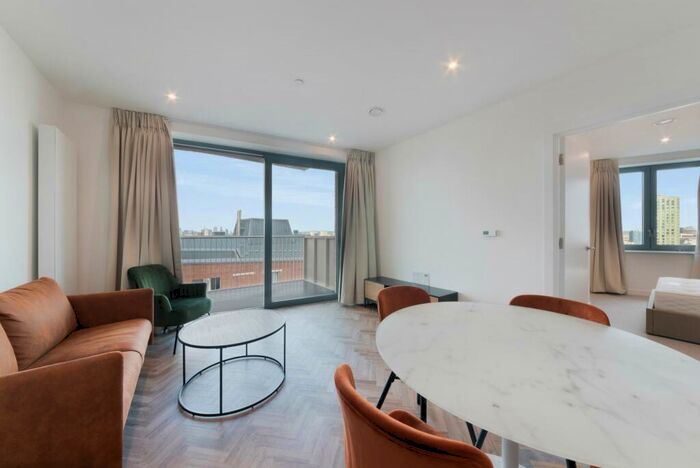 1 Bedroom Flat To Rent In Skyline Apartments, Three Waters, London, E3