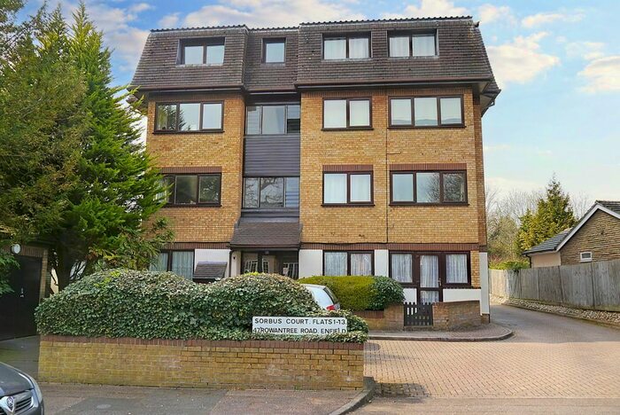 1 Bedroom Flat To Rent In Sorbus Court, Rowantree Road, Enfield, Middx, EN2