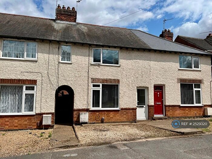 2 Bedroom Terraced House To Rent In Brading Avenue, Grantham, NG31