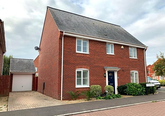 4 Bedroom Detached House For Sale In Cookson Close, Burnham-On-Sea, TA8