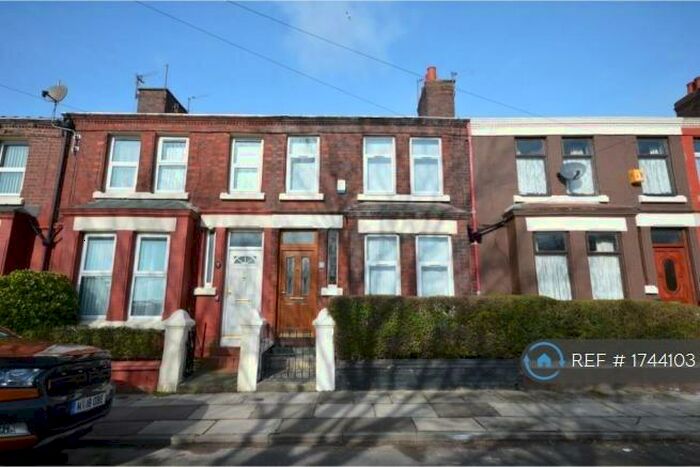 3 Bedroom Terraced House To Rent In Thornton Avenue, Bootle, L20