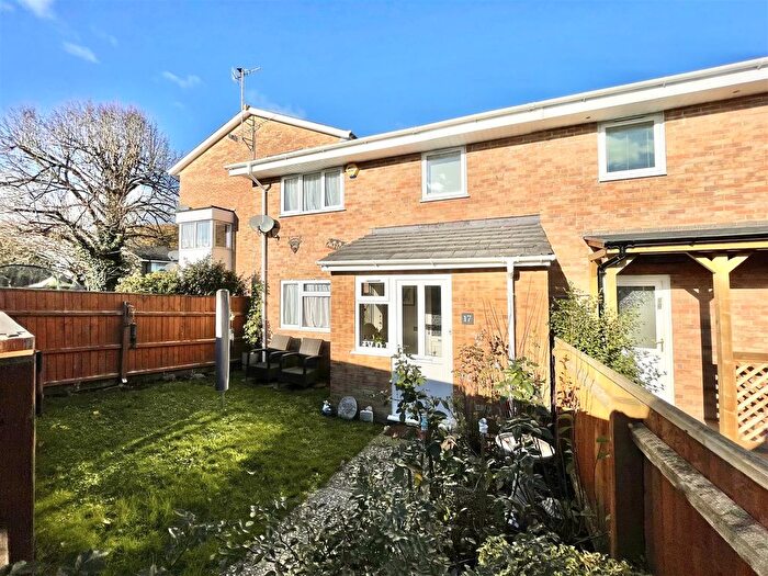 3 Bedroom Semi Detached House For Sale In Mount Skippet Way, Crossways, Dorchester, DT2