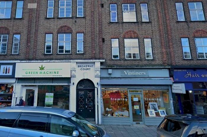 3 Bedroom Flat To Rent In Broadway Court, Crouch End Hill, Haringey, London, N8