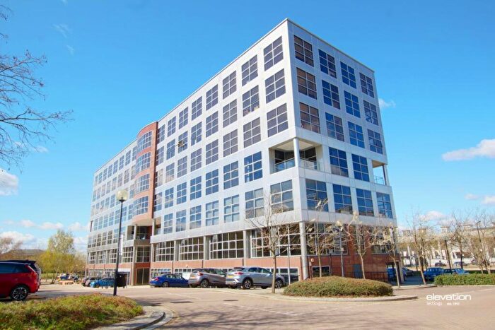 1 Bedroom Flat For Sale In Silbury Boulevard, Milton Keynes, MK9