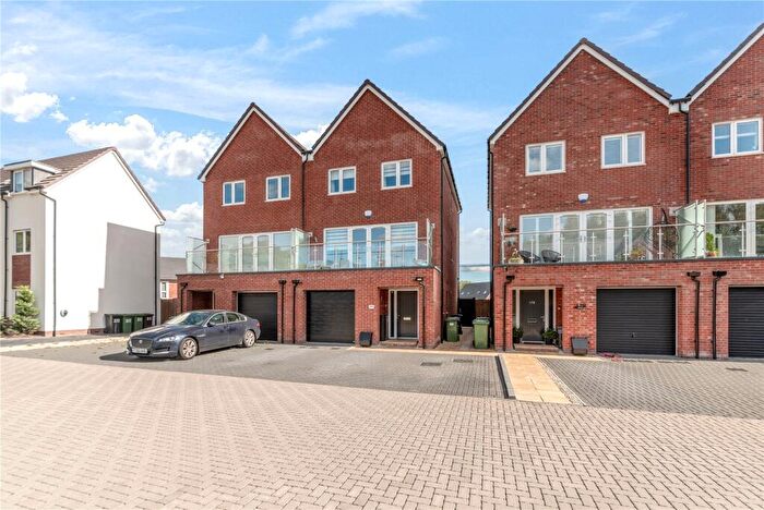 4 Bedroom Semi-Detached House For Sale In Groveley Lane, Cofton Hackett, Birmingham, Worcestershire, B45