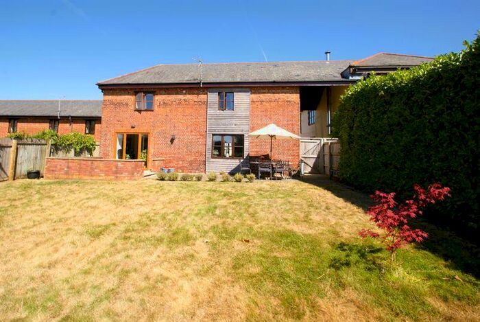 3 Bedroom Barn Conversion To Rent In Higher Hawkerland Farm, Aylesbeare, EX5