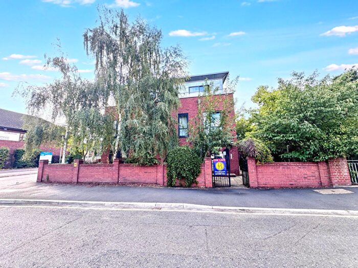 2 Bedroom Flat To Rent In Rom View House, Como Street, Romford, RM7