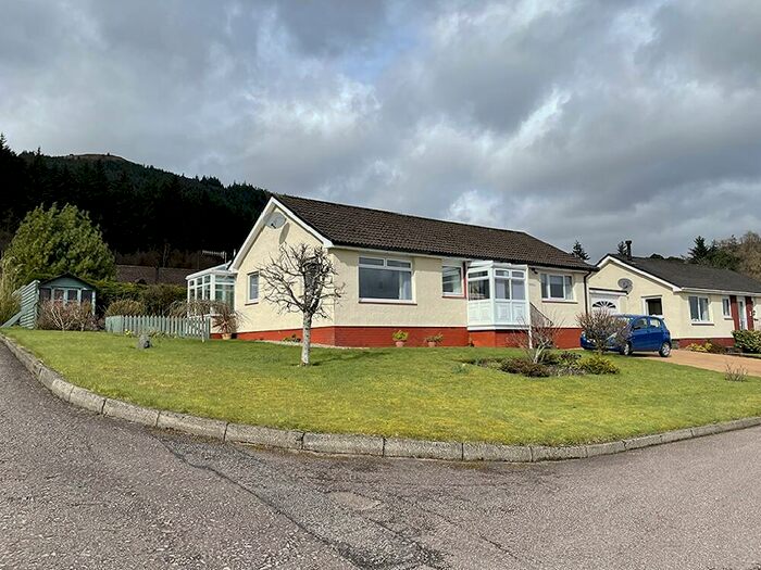 2 Bedroom Bungalow For Sale In Ardenfield, Ardentinny, Argyll And Bute, PA23