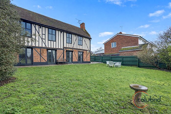 6 Bedroom Detached House For Sale In South Hill, Horndon-on-the-Hill, SS17