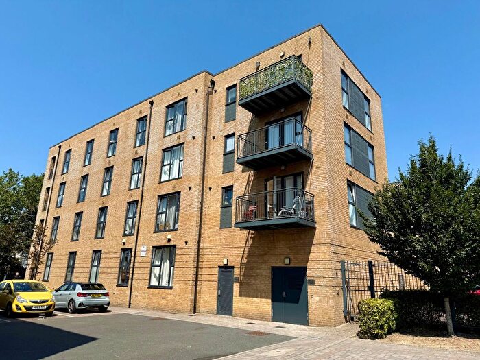 1 Bedroom Flat To Rent In Albert Road North, Southampton, SO14
