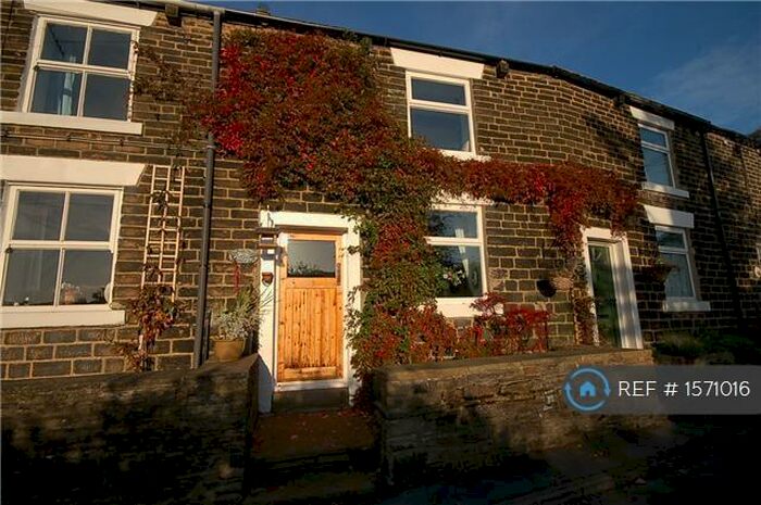 2 Bedroom Terraced House To Rent In Kinder Road, Hayfield, SK22