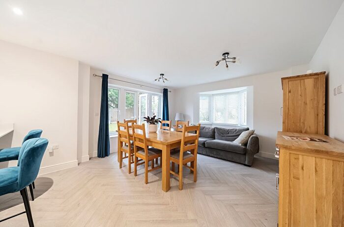 5 Bedroom Detached House For Sale In Heatherfields Way, Whitehill, Bordon, Hampshire, GU35