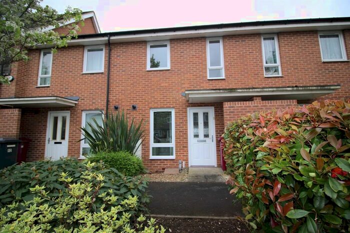 2 Bedroom Terraced House To Rent In Amersham Road, Caversham, Reading, RG4