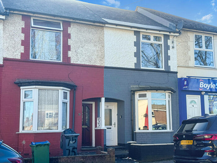 2 Bedroom Terraced House To Rent In The Uplands, Smethwick, West Midlands, B67