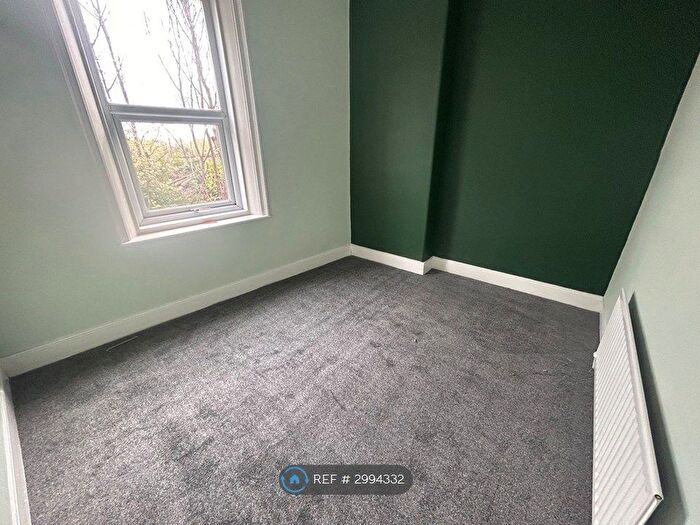2 Bedroom Flat To Rent In Coach Road, Newcastle Upon Tyne, NE28