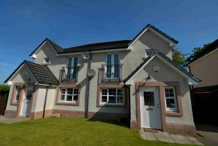 3 Bedroom Semi-Detached House To Rent In Woodgrove Crescent, Inverness, IV2