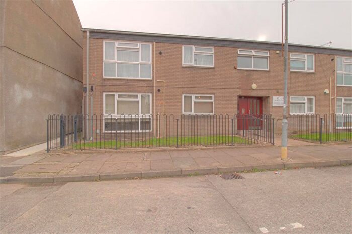 1 Bedroom Flat To Rent In Croft Street, Roath, Cardiff, CF24