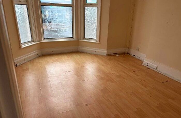 1 Bedroom Flat For Sale In Flat Linton House, Langney Road, Eastbourne, East Sussex, BN21