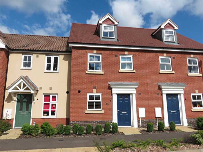 3 Bedroom Terraced House To Rent In Spearmint Way, Red Lodge, IP28